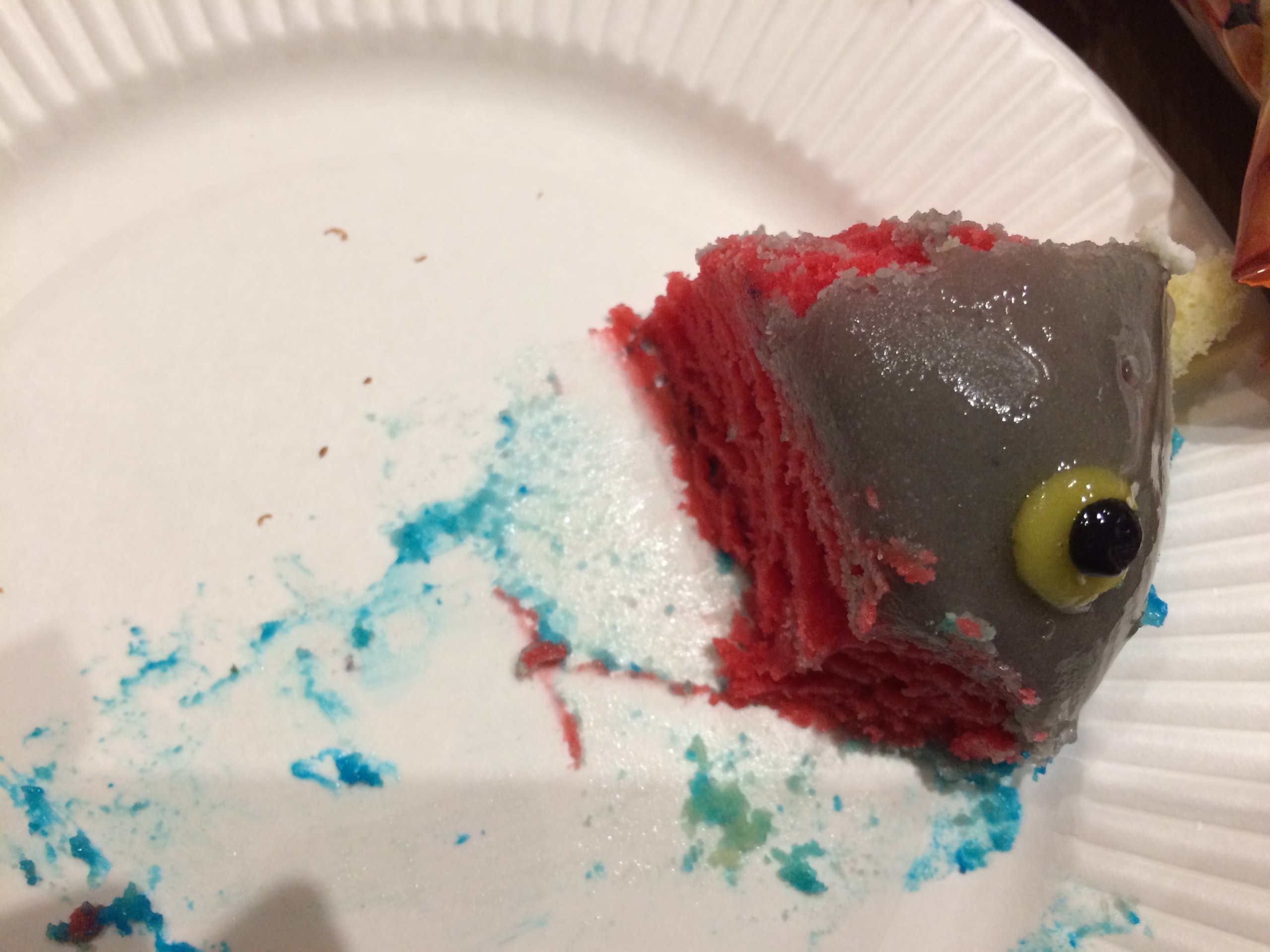 Ff14 座談会で ナマズオケーキ を食べてみた 驚きのキモさと甘さのケーキをレポート ねこくまぶろぐ